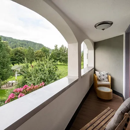 Hubengut Bed & Breakfast