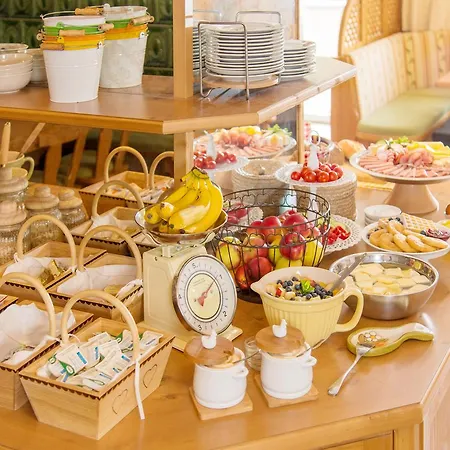 Hubengut Bed & Breakfast