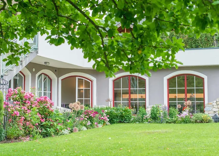 Hubengut Bed & Breakfast